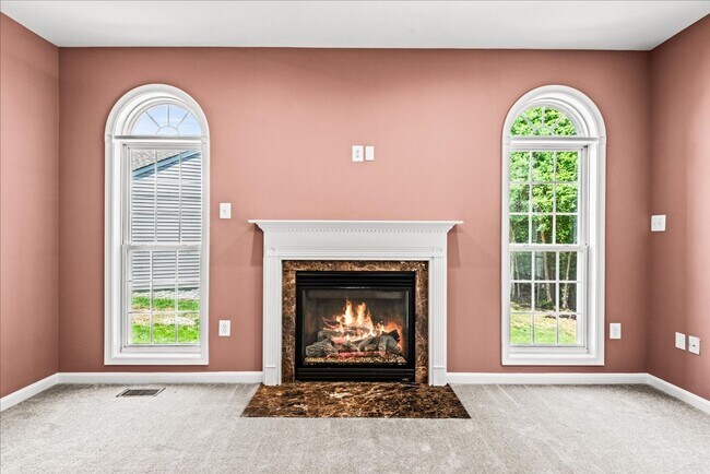 Building Photo - CLOSE TO I-95 & QUANTICO!