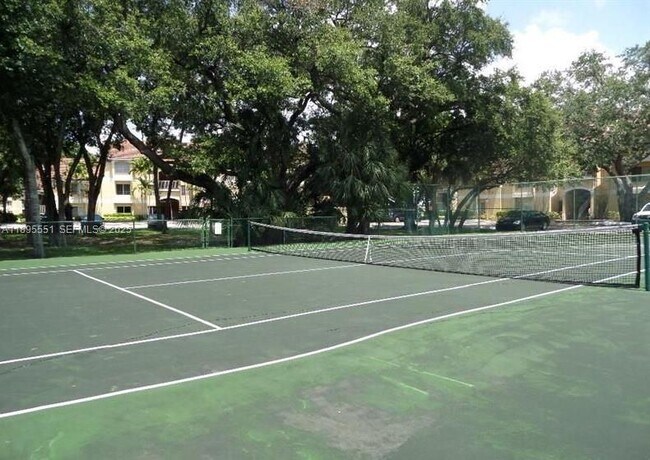 Building Photo - 2321 NW 33rd St