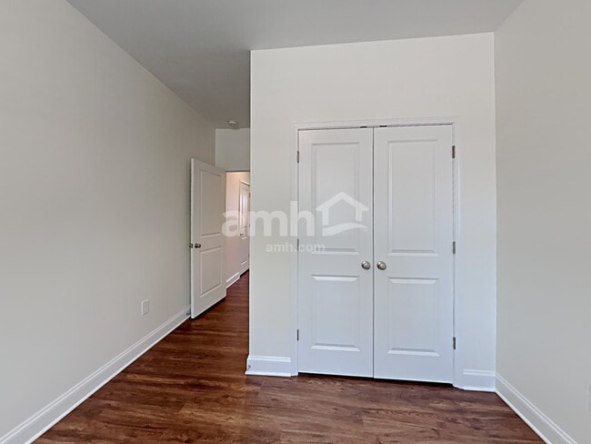 Building Photo - 3212 Brierhill Rd