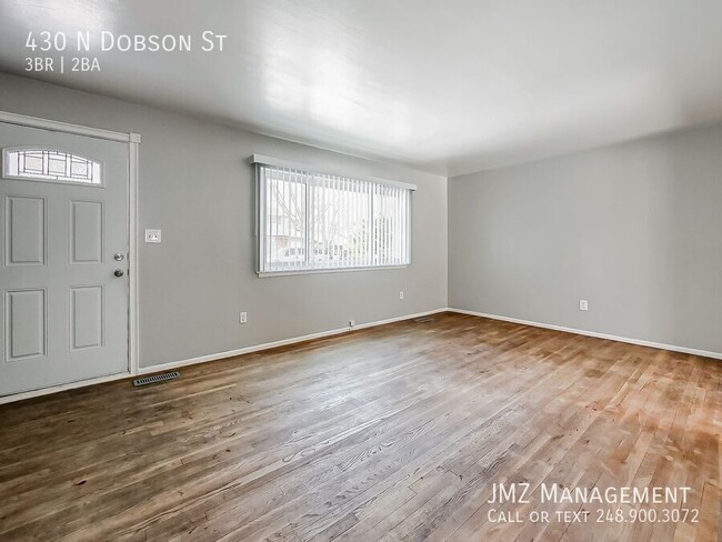 Building Photo - 430 N Dobson St