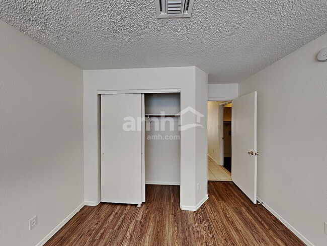 Building Photo - 3618 W Ethan Crossing Ln