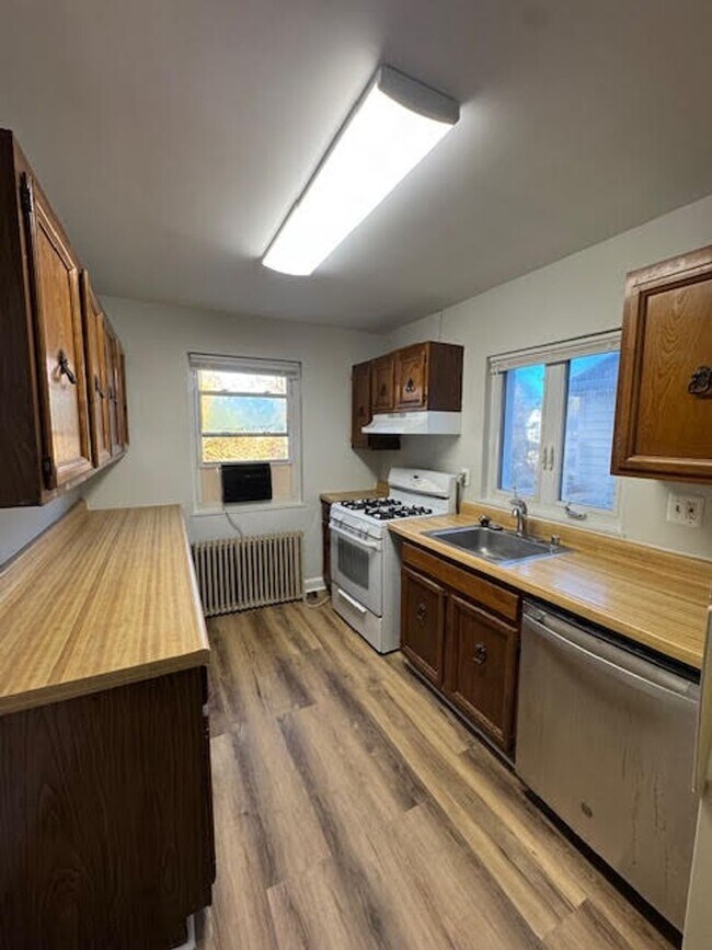 Building Photo - 4835 Indian Ln