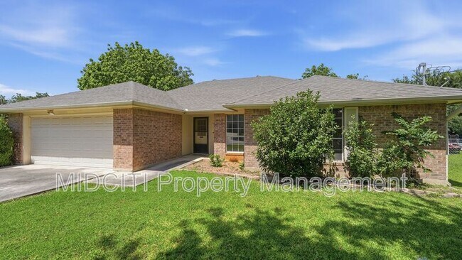 Building Photo - 1233 Hollyhock Ln