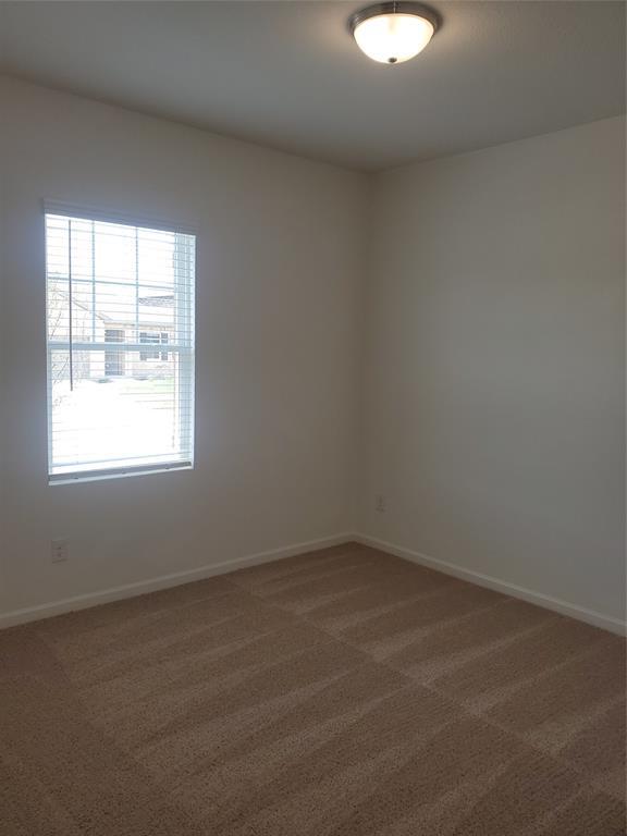 Building Photo - 712 Peach Tree Ln