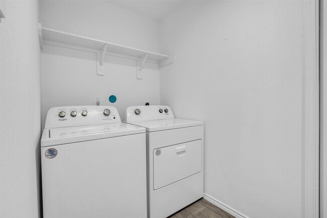 Building Photo - 14129 Upper Gardenia Ln
