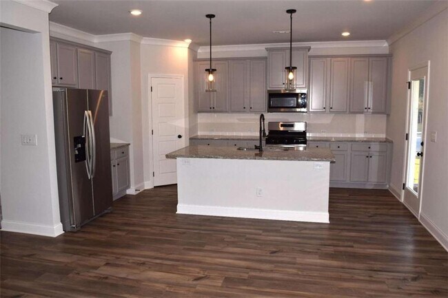 Building Photo - 184 Auburn Crossing Dr