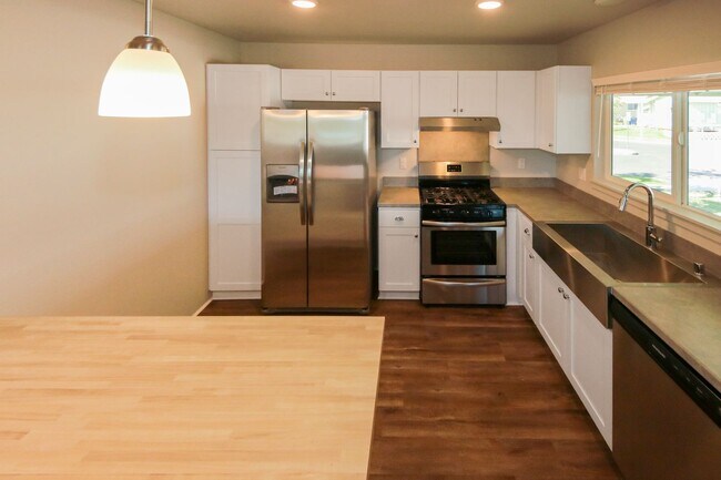 Building Photo - Ho?opili Ho?oulu Community - 3bdrm/2bath S...