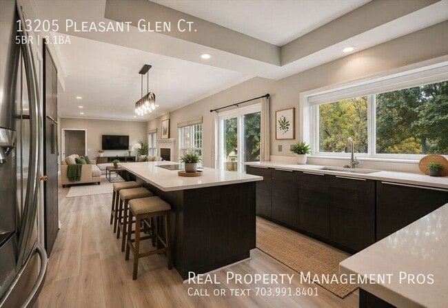 Building Photo - 13205 Pleasant Glen Ct