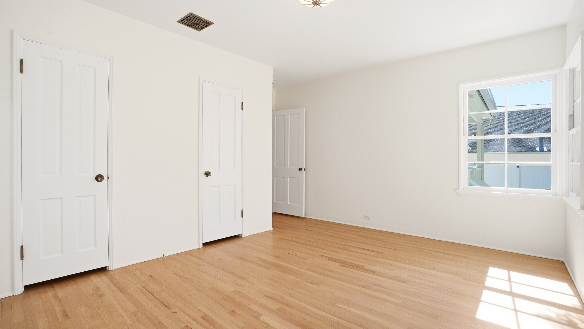 Building Photo - 1755 Craig Ave