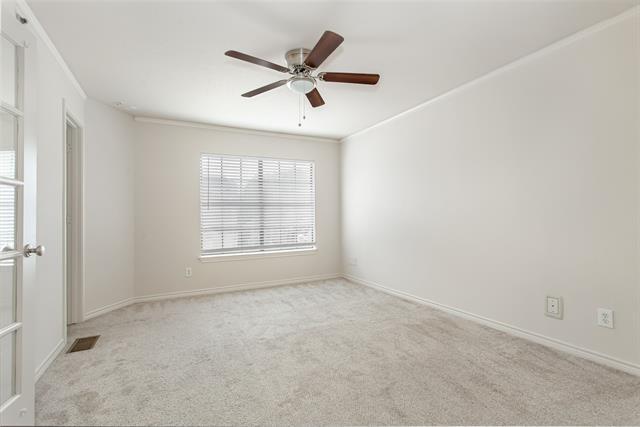 Building Photo - 1502 Villars St
