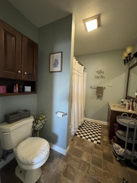 Building Photo - 1106 1/2 hammond ave