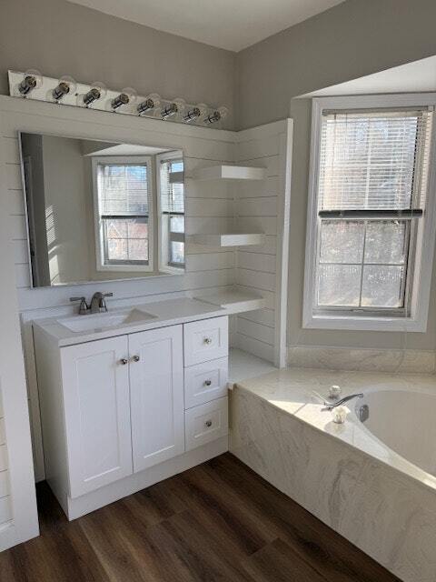 Building Photo - 5124 Laurel Bridge Ct SE