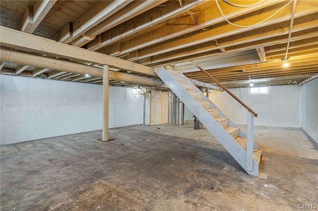 Building Photo - 429 Beechwood Ave