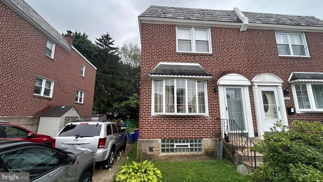 Building Photo - 7615 Burholme Ave