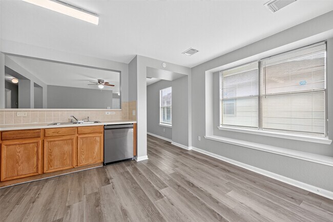 Building Photo - 22851 Twisting Pine Dr