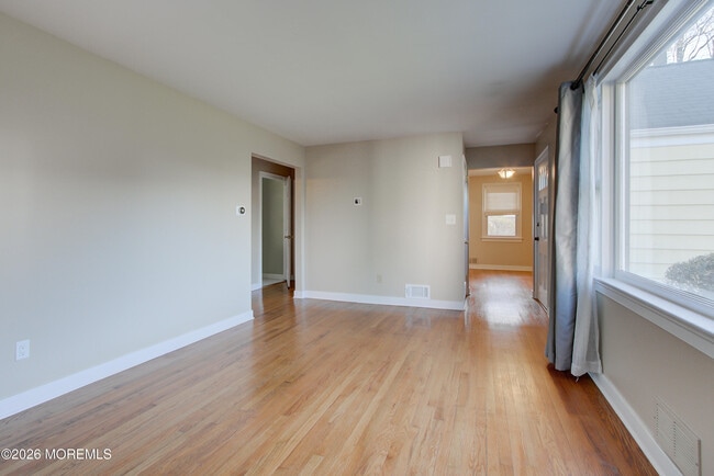 Building Photo - 53 Little Silver Pkwy