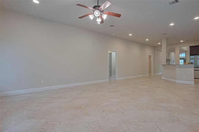 Building Photo - 10623 Davlee Ln