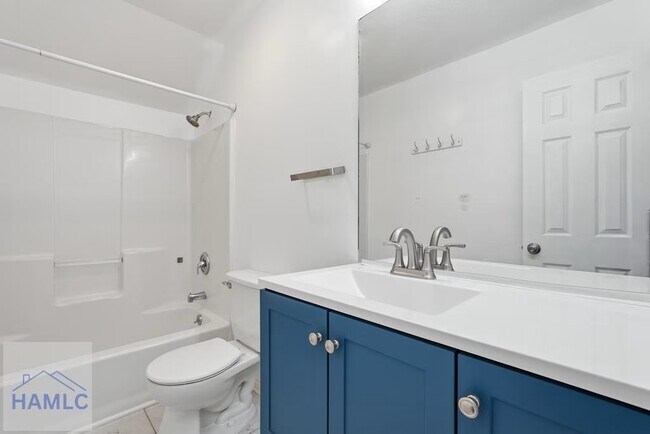 Building Photo - 22 Avocet Way