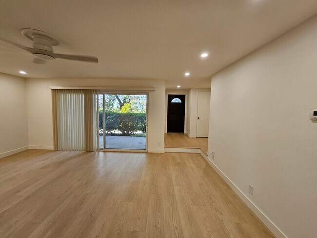Building Photo - Modern Comfort Meets Convenience — 4-Bedro...