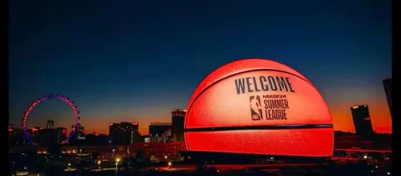 Building Photo - 4918 River Glen Dr