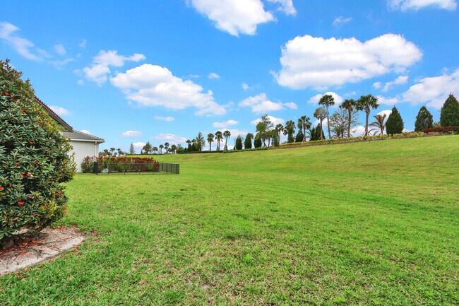 Building Photo - 9204 SW Arco Wy