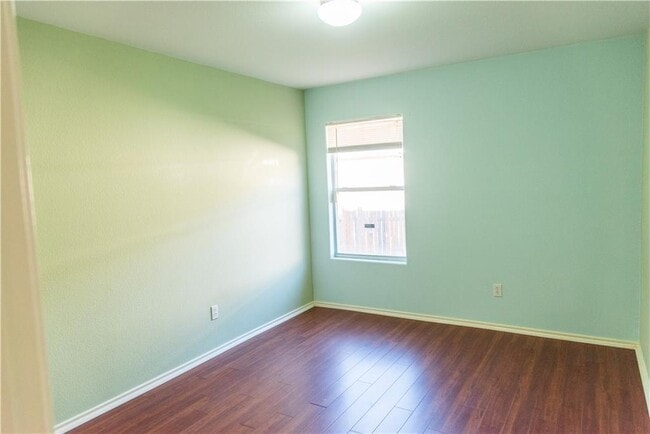 Building Photo - 3660 Pine Needle Cir