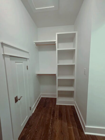 Building Photo - 309 Jack Knife Drive