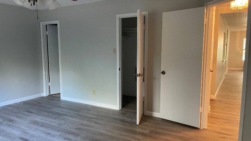 Building Photo - 6818 Barton Rock Ln