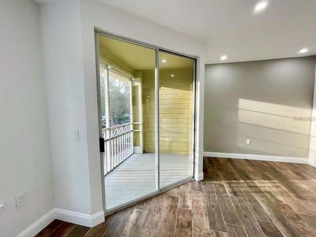 Building Photo - 5017 City St