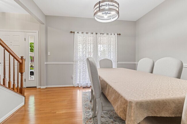 Building Photo - 19028 Noble Oak Dr