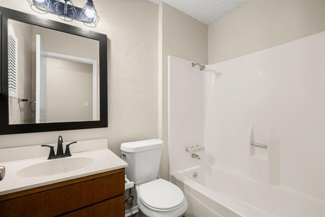 Building Photo - 10703 Parkfield Dr