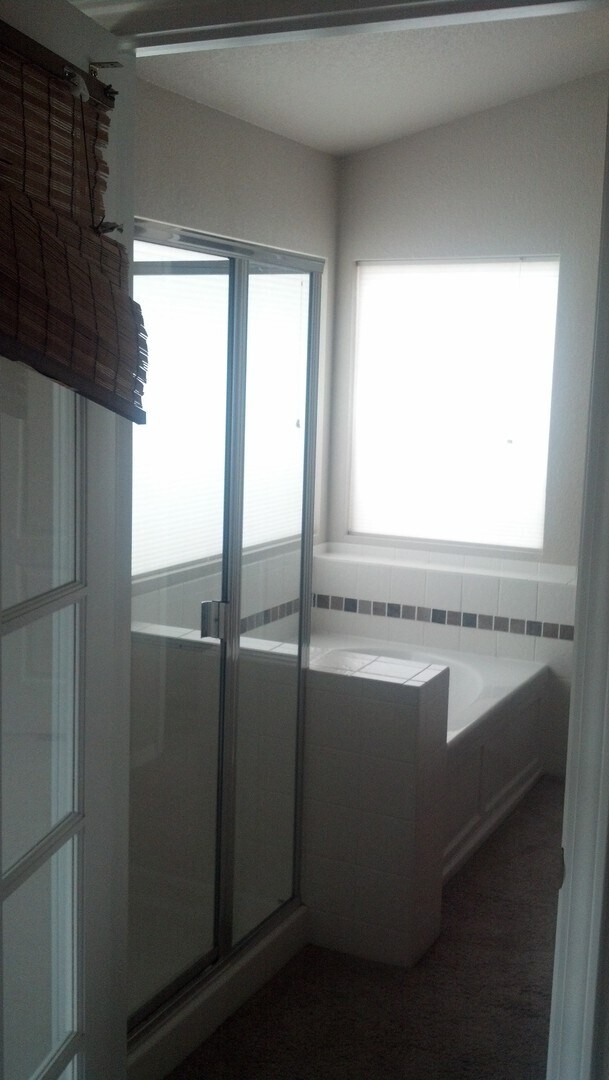 Building Photo - 7432 Prythania Park Dr