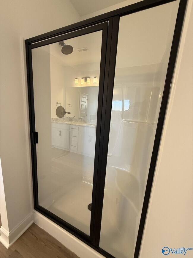 Building Photo - 24057 Quints Dr