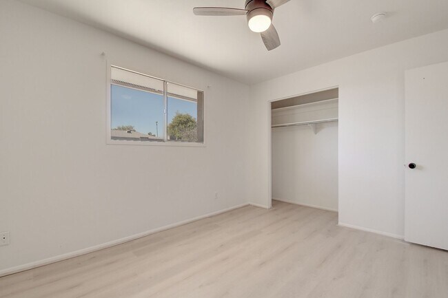 Building Photo - Spacious 4BR Tempe Home with Private Pool Near ASU