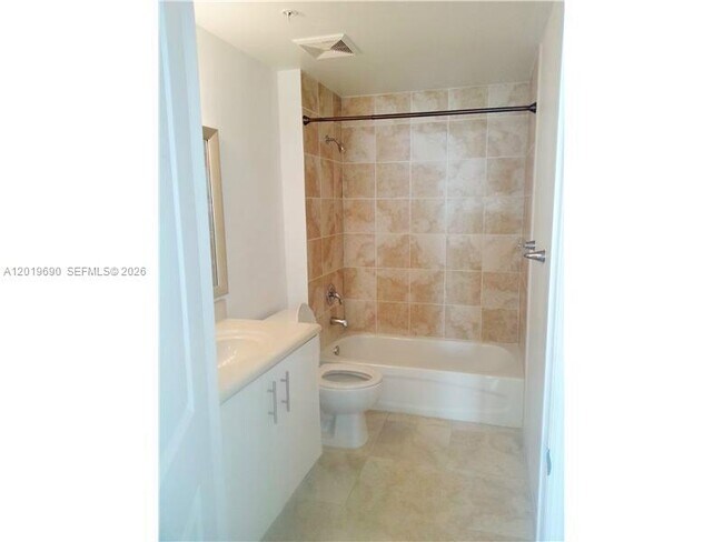Building Photo - 7900 Harbor Island Dr