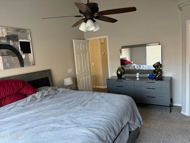 Building Photo - 17901 N 111th Dr