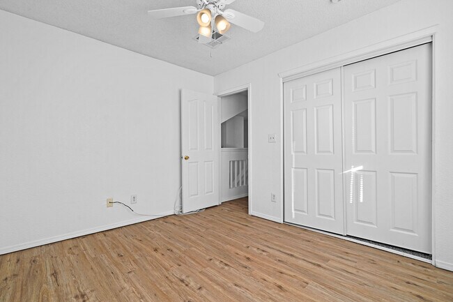 Building Photo - 6780 Dakota Ridge Dr