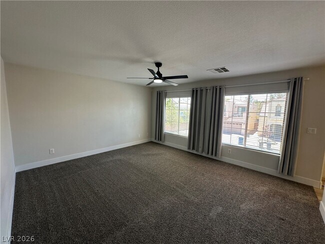 Building Photo - 10004 Bonterra Ave