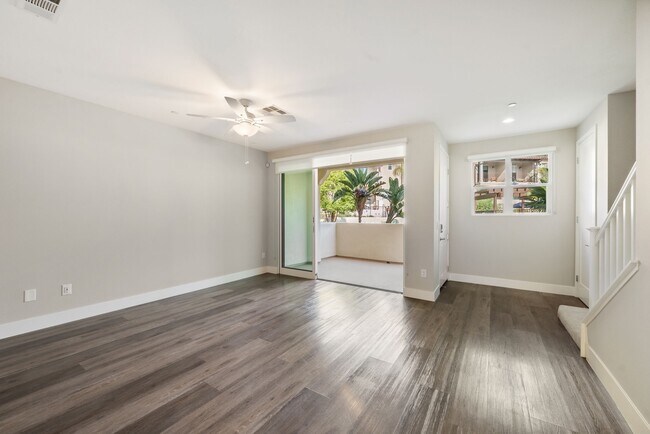 Building Photo - 4417 Paxton Pl