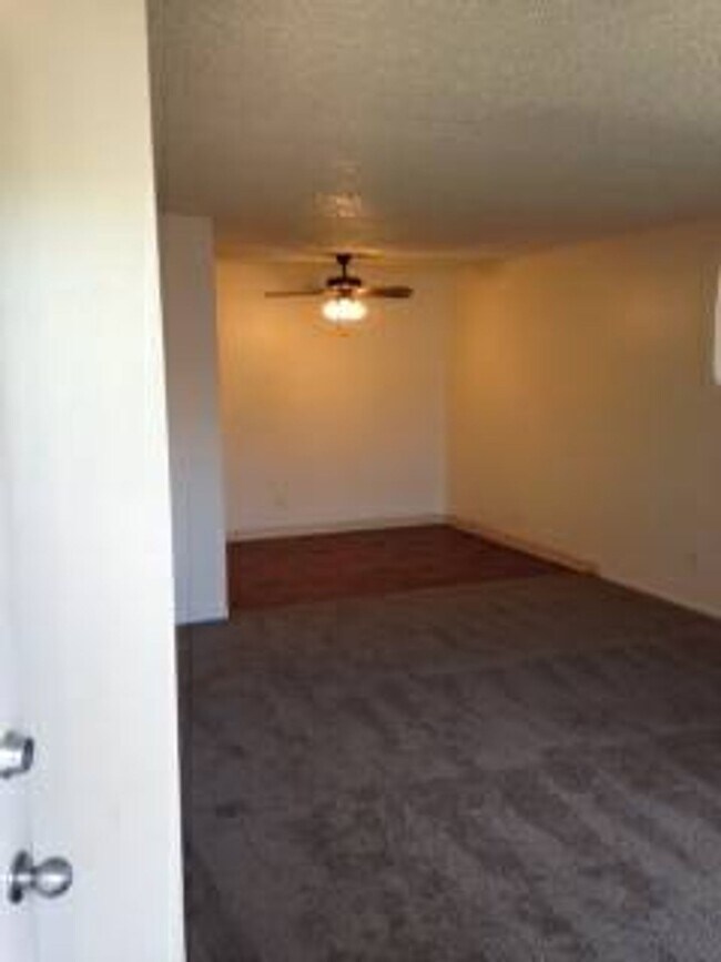 Floorplan - Vista Bella Apartment Homes