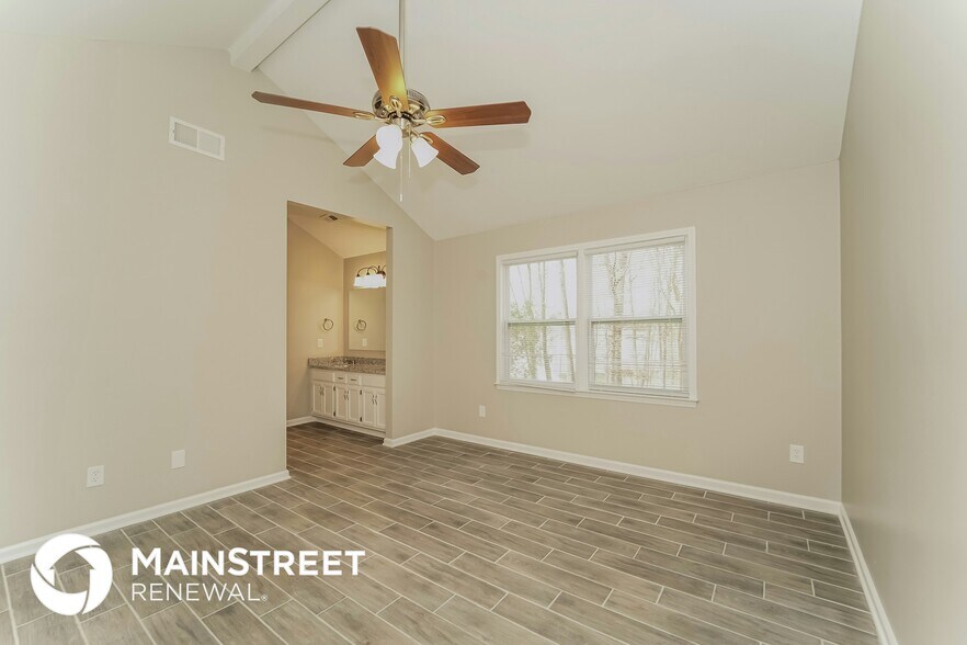 Building Photo - 8301 Rocester Dr