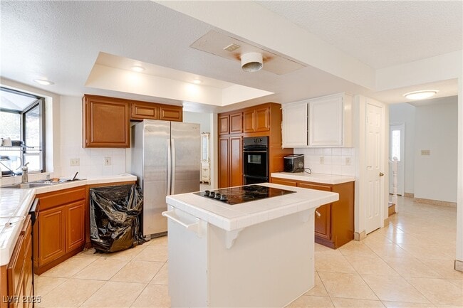 Building Photo - 1517 Kirby Dr