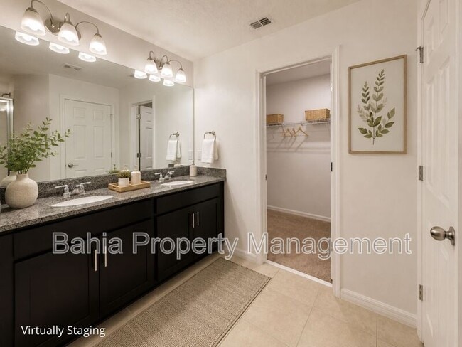 Building Photo - 10009 Eagle Rock Aly