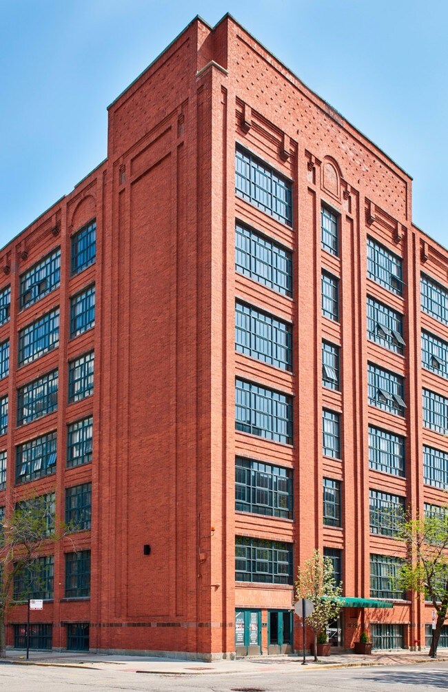 925 W Huron St 925 W Huron St Chicago IL 60642 Apartment Finder