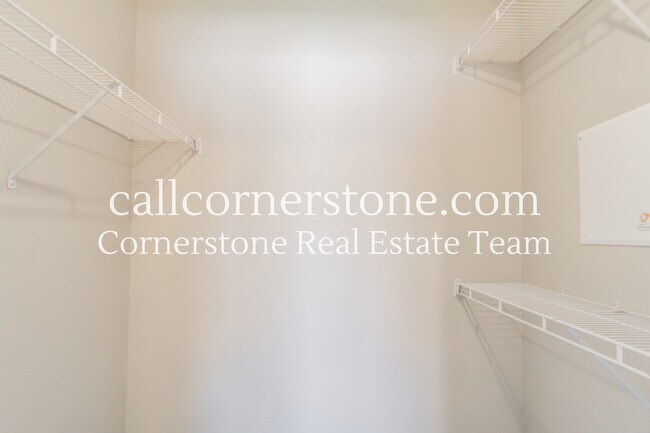 Building Photo - 6506 Summer Grace St