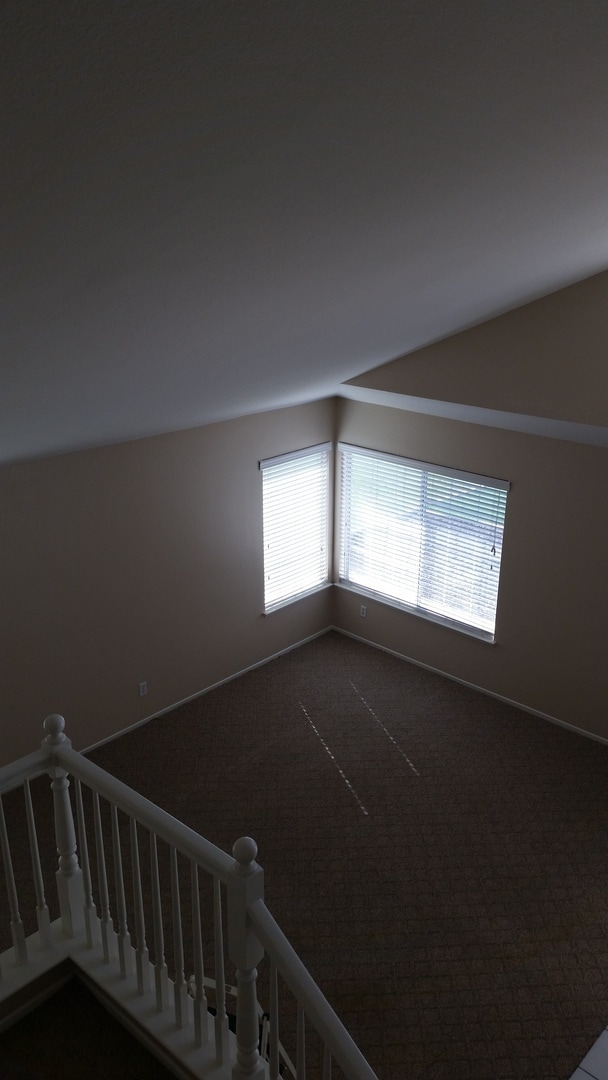 Building Photo - POOL FOR THE SUMMER! SPACIOUS 4 BEDROOM 3 BATH EAGLE RANCH HOME