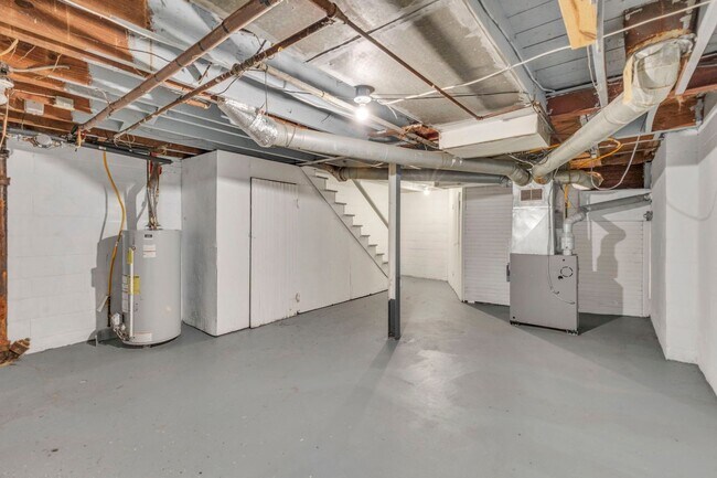 Building Photo - 47-53 S Burgess Ave
