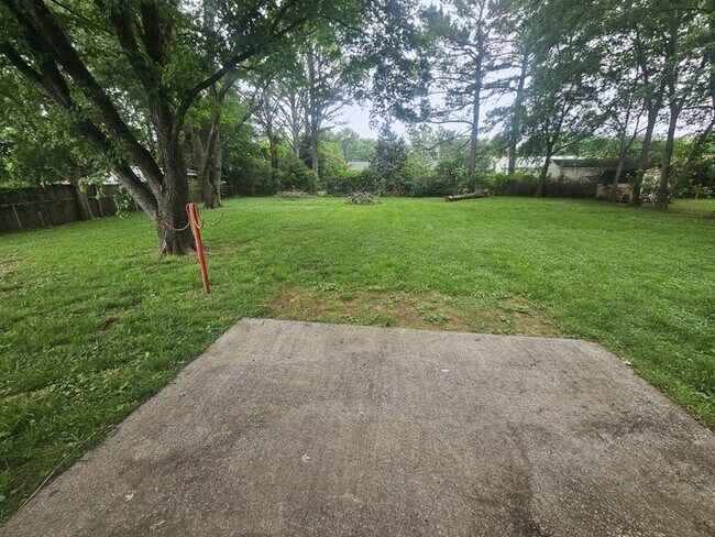 Building Photo - 6731 Forrest Ln