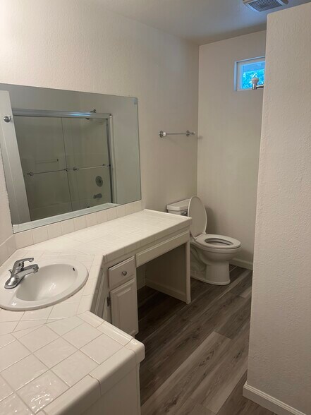 Building Photo - 4053 Quarry Ct