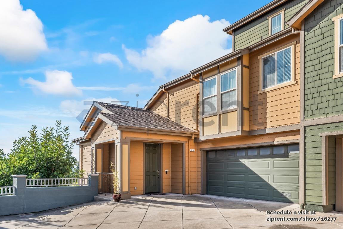 Building Photo - 6014 Old Quarry Loop